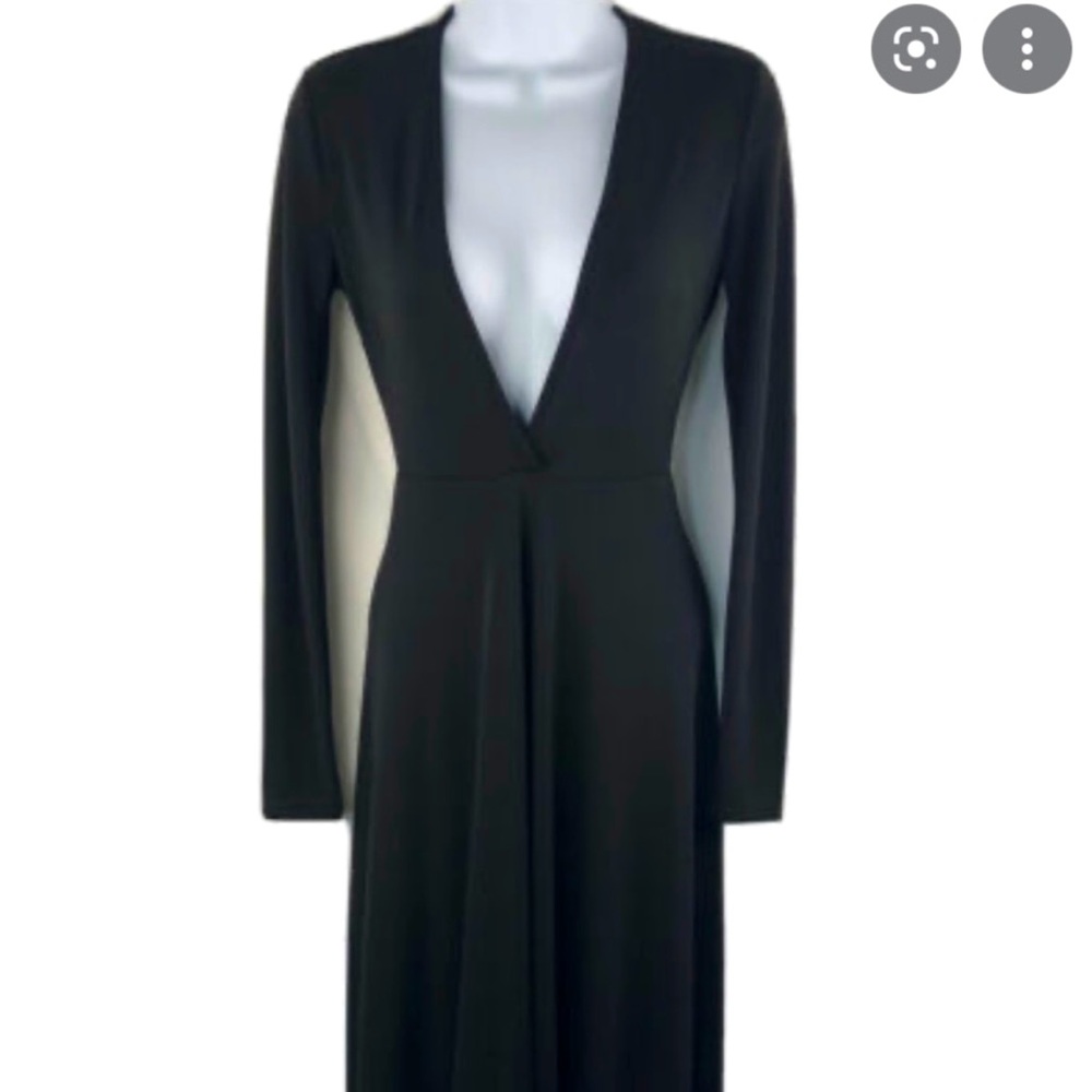Forever 21 Plunging V-Neck Dress! New With Tags!